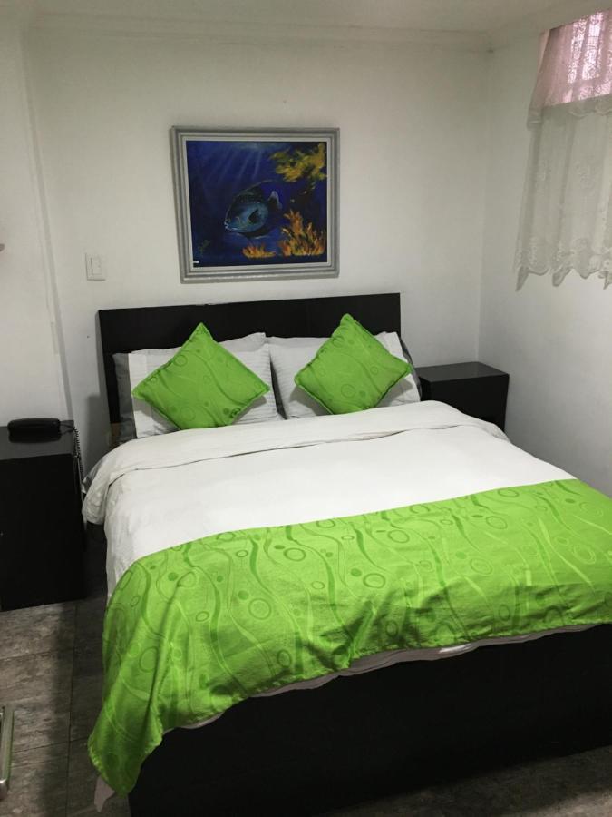 Hotel Fenix Real Bogota Buitenkant foto