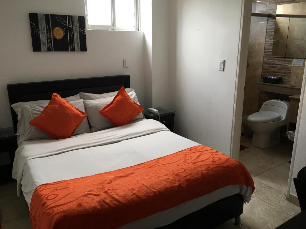 Hotel Fenix Real Bogota Buitenkant foto